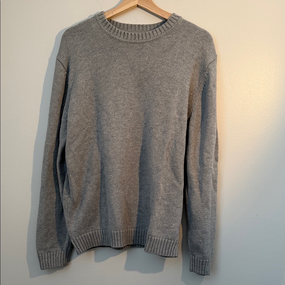 L.L. Bean Men's Crewneck Sweater in Light Gray